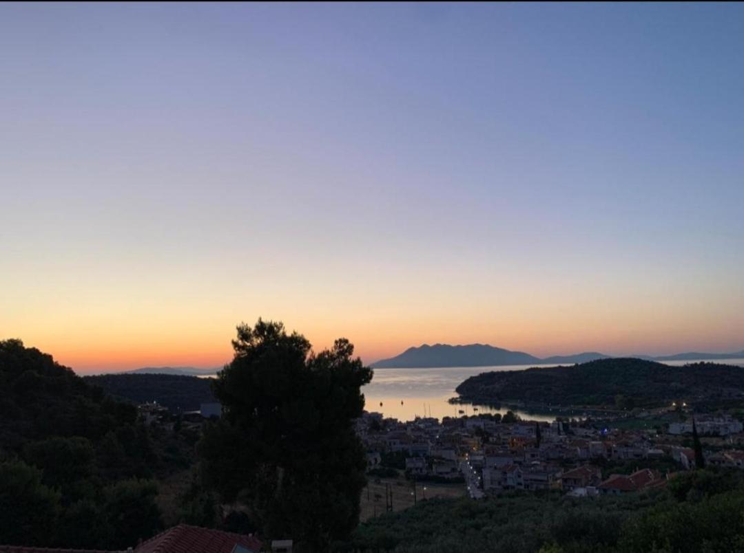 דירות Epidaurus Nera'S View מראה חיצוני תמונה